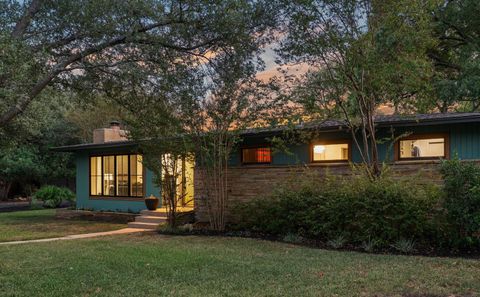 Tiny photo for 2601 Park View DR, Austin, TX 78757 (MLS # 5505695)
