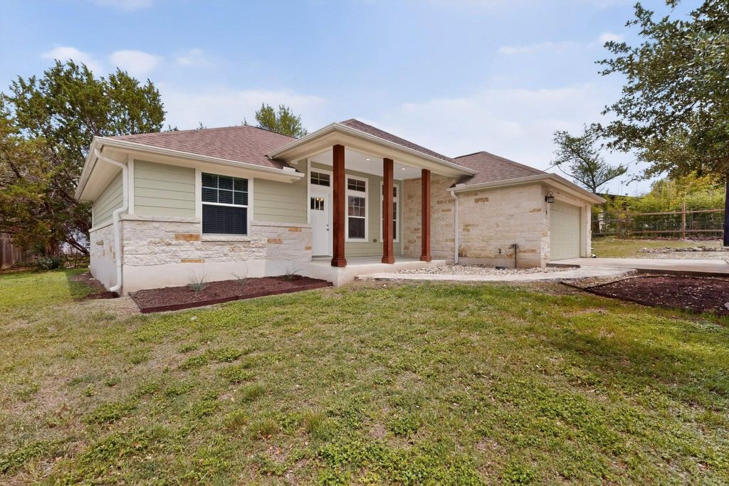 Photo of 5 Las Flores DR, Wimberley, TX 78676 (MLS # 2591945)