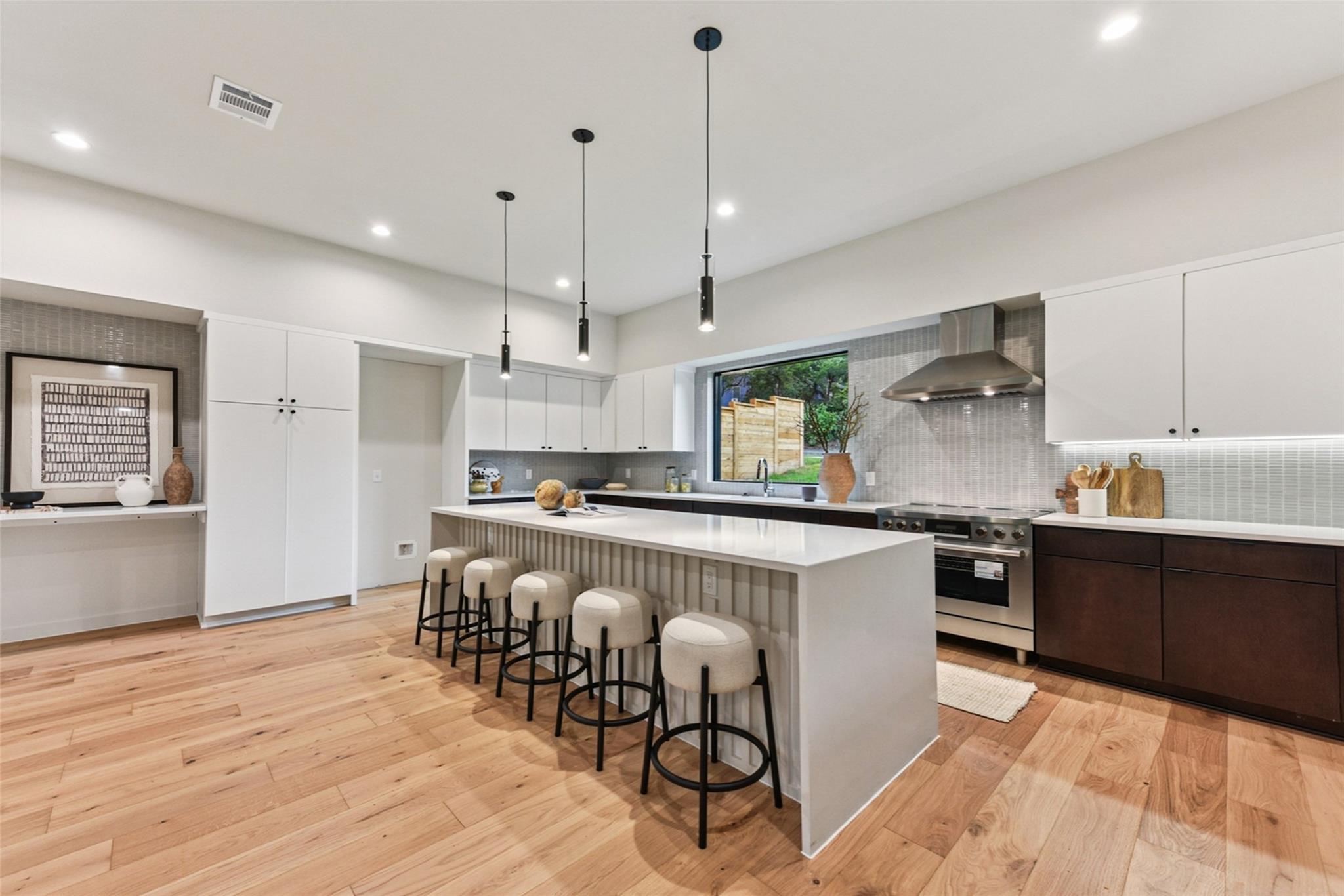 3303 Clawson RD