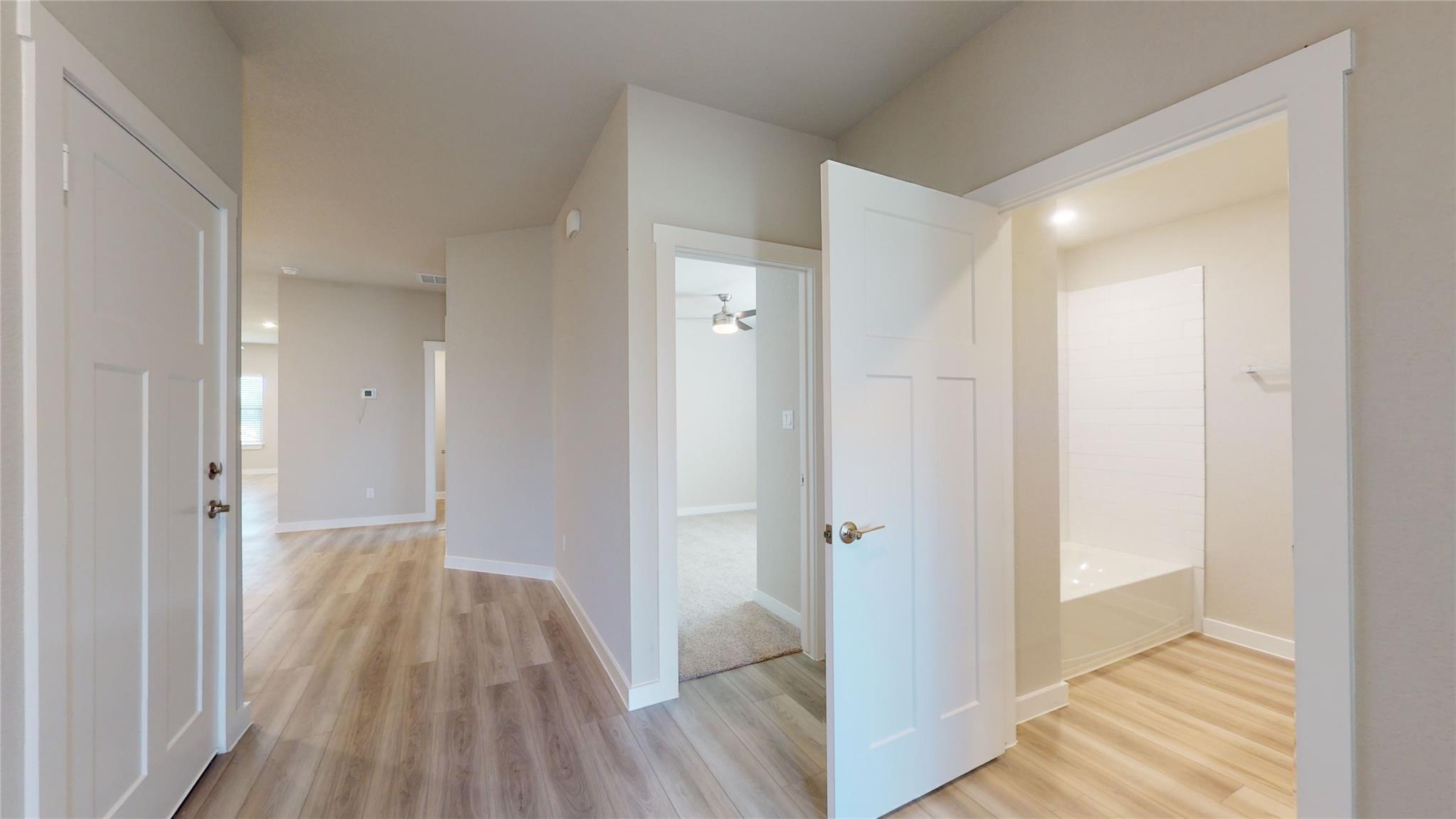 129 Louisa DR