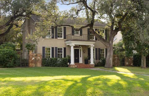 Photo of 3101 Bowman Ave, Austin, TX 78703 (MLS # 2195696)