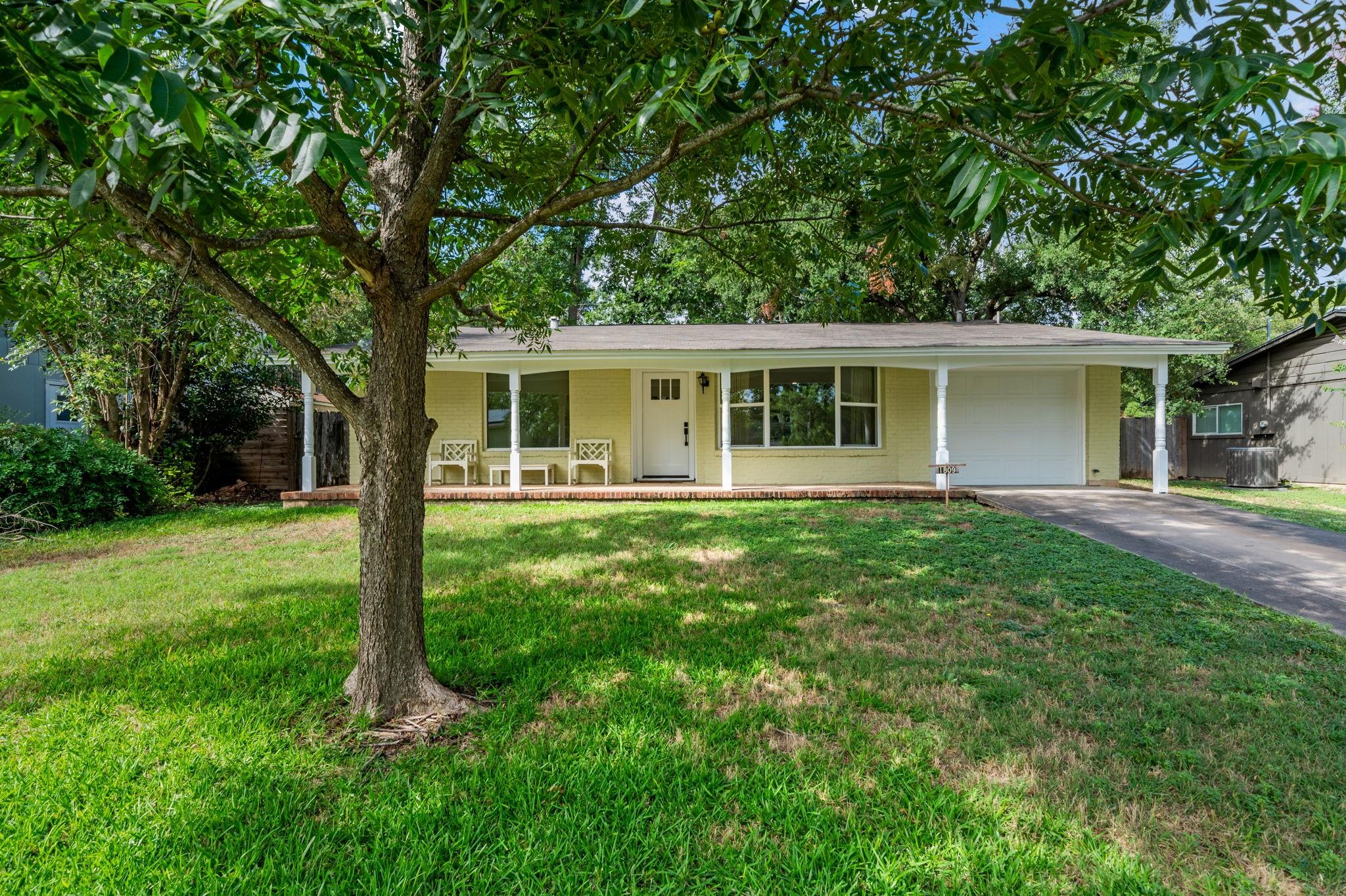 View Austin, TX 78745 property