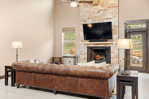 Tiny photo for 20117 Moon Dance LN, Spicewood, TX 78669 (MLS # 7373407)