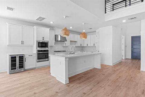 Tiny photo for 7909 Edmondson BND, Austin, TX 78744 (MLS # 3402578)