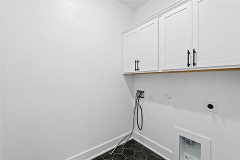 Tiny photo for 7909 Edmondson BND, Austin, TX 78744 (MLS # 3402578)