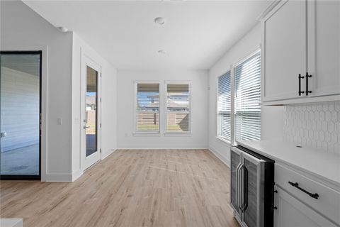 Tiny photo for 7909 Edmondson BND, Austin, TX 78744 (MLS # 3402578)