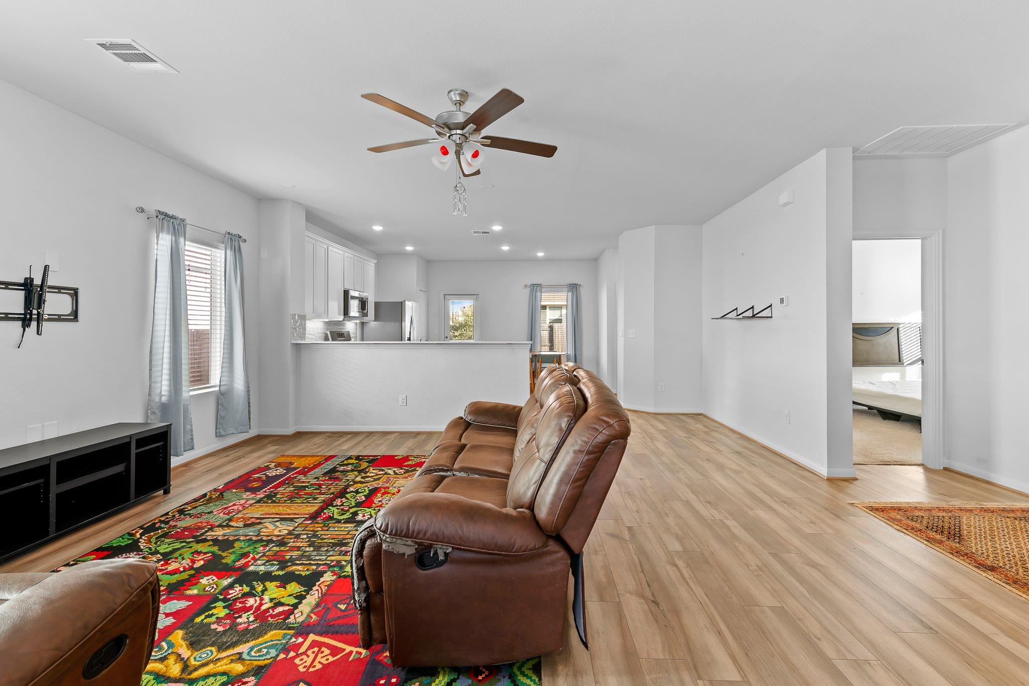 216 Blue Hibiscus DR