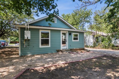 Tiny photo for 912 Gene Johnson ST, Austin, TX 78751 (MLS # 6014746)