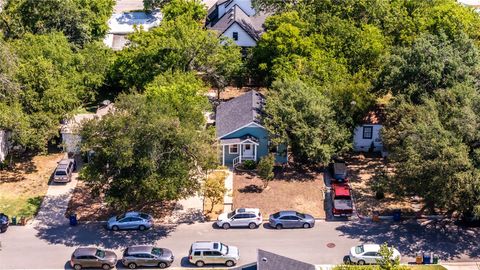 Tiny photo for 912 Gene Johnson ST, Austin, TX 78751 (MLS # 6014746)