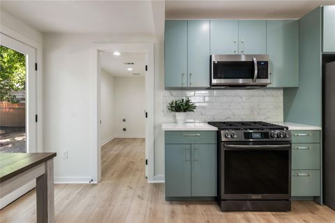 Tiny photo for 912 Gene Johnson ST, Austin, TX 78751 (MLS # 6014746)