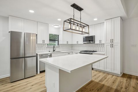 Tiny photo for 6009 Glen Meadow DR, Austin, TX 78745 (MLS # 6034123)