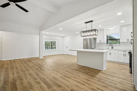 Tiny photo for 6009 Glen Meadow DR, Austin, TX 78745 (MLS # 6034123)