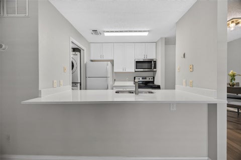 Tiny photo for 3115 Helms ST #314, Austin, TX 78705 (MLS # 6662708)
