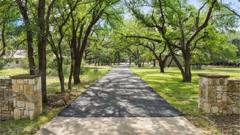 300 Westlake DR West Lake Hills TX 78746