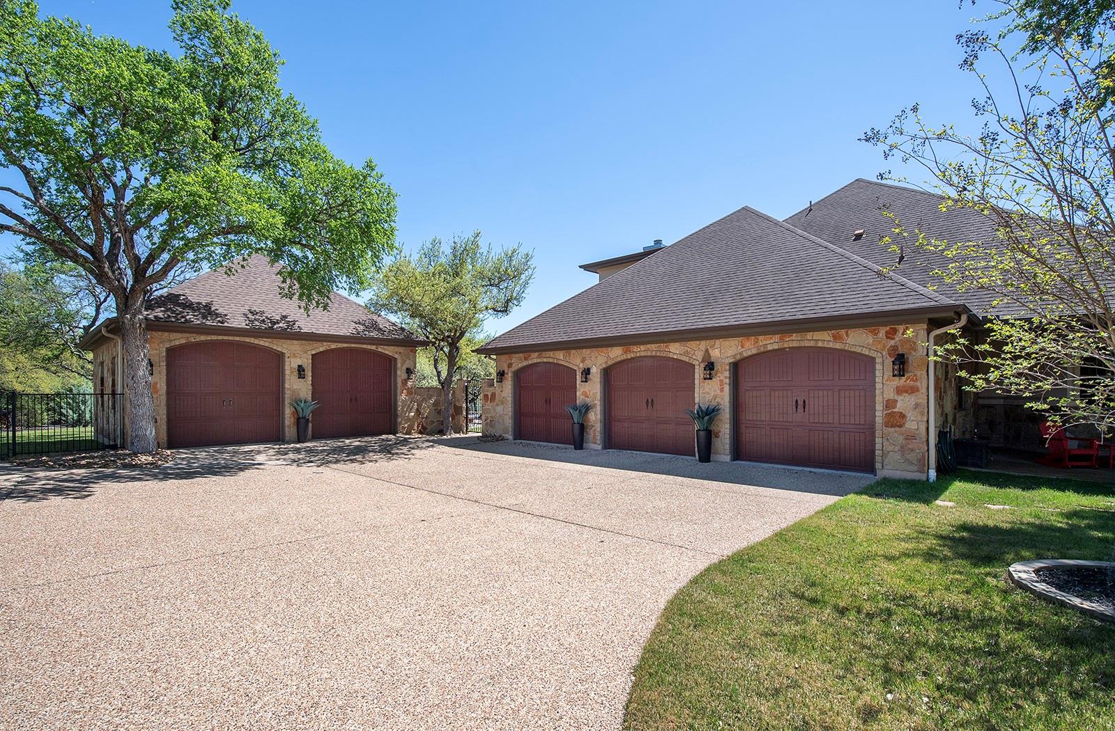 401 Goldridge DR