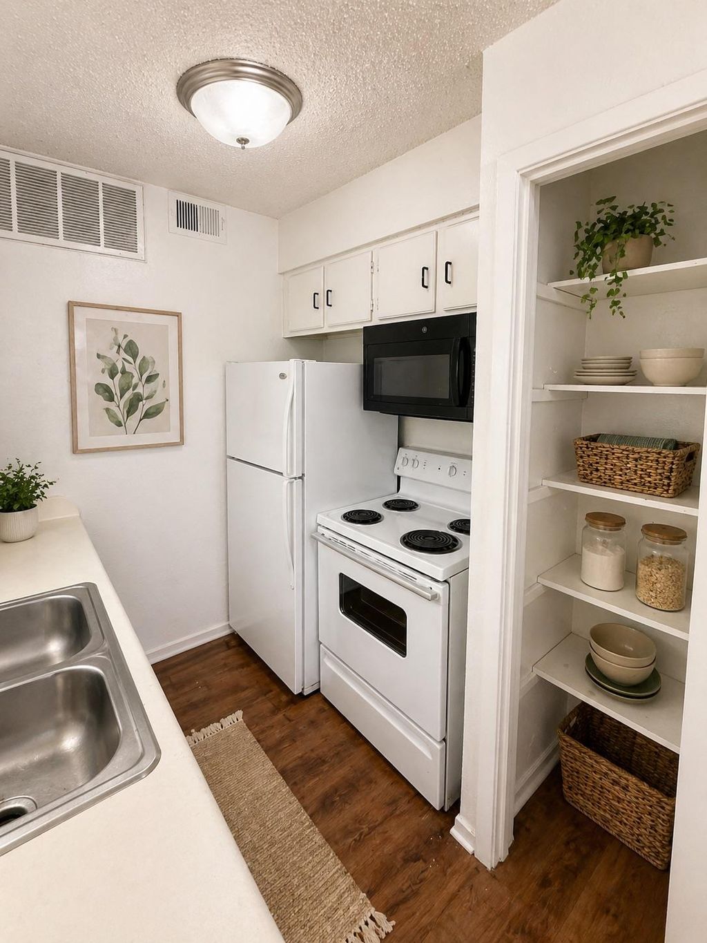 Photo of 2704 Salado ST #103, Austin, TX 78705 (MLS # 3276817)