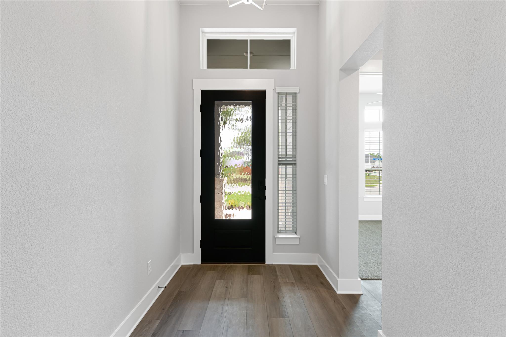 2304 Tobiano TRCE