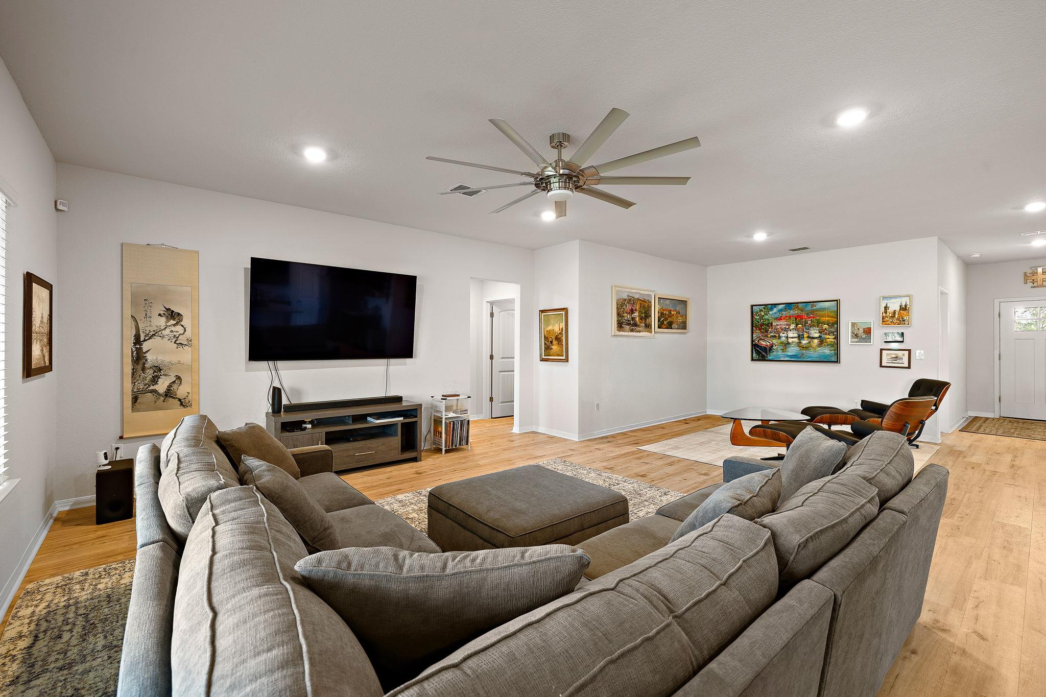 460 Colovista PKWY