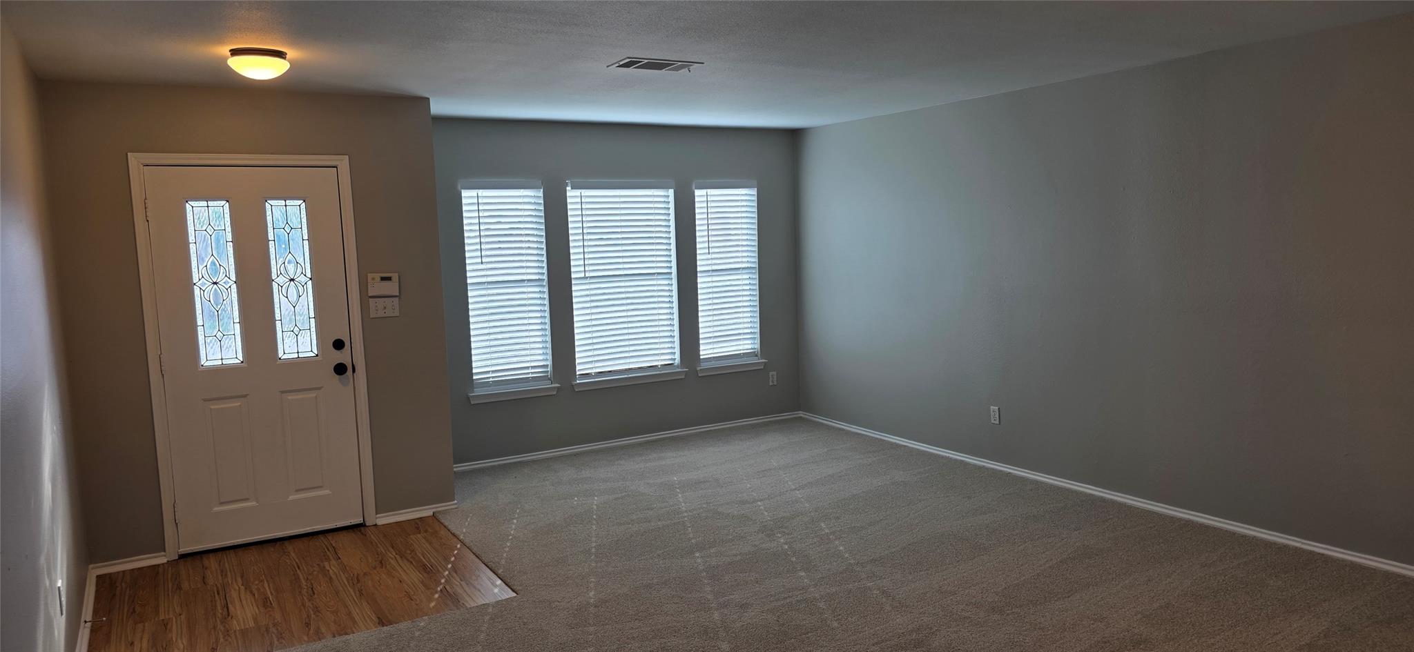 3037 Bradford Park DR