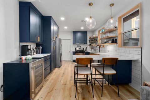 911 Valdez ST Austin TX 78741