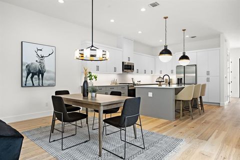 Tiny photo for 313 Hackberry Ln #B, Austin, TX 78753 (MLS # 2730399)