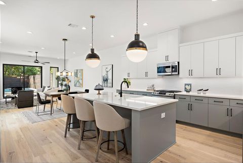 Tiny photo for 313 Hackberry Ln #B, Austin, TX 78753 (MLS # 2730399)