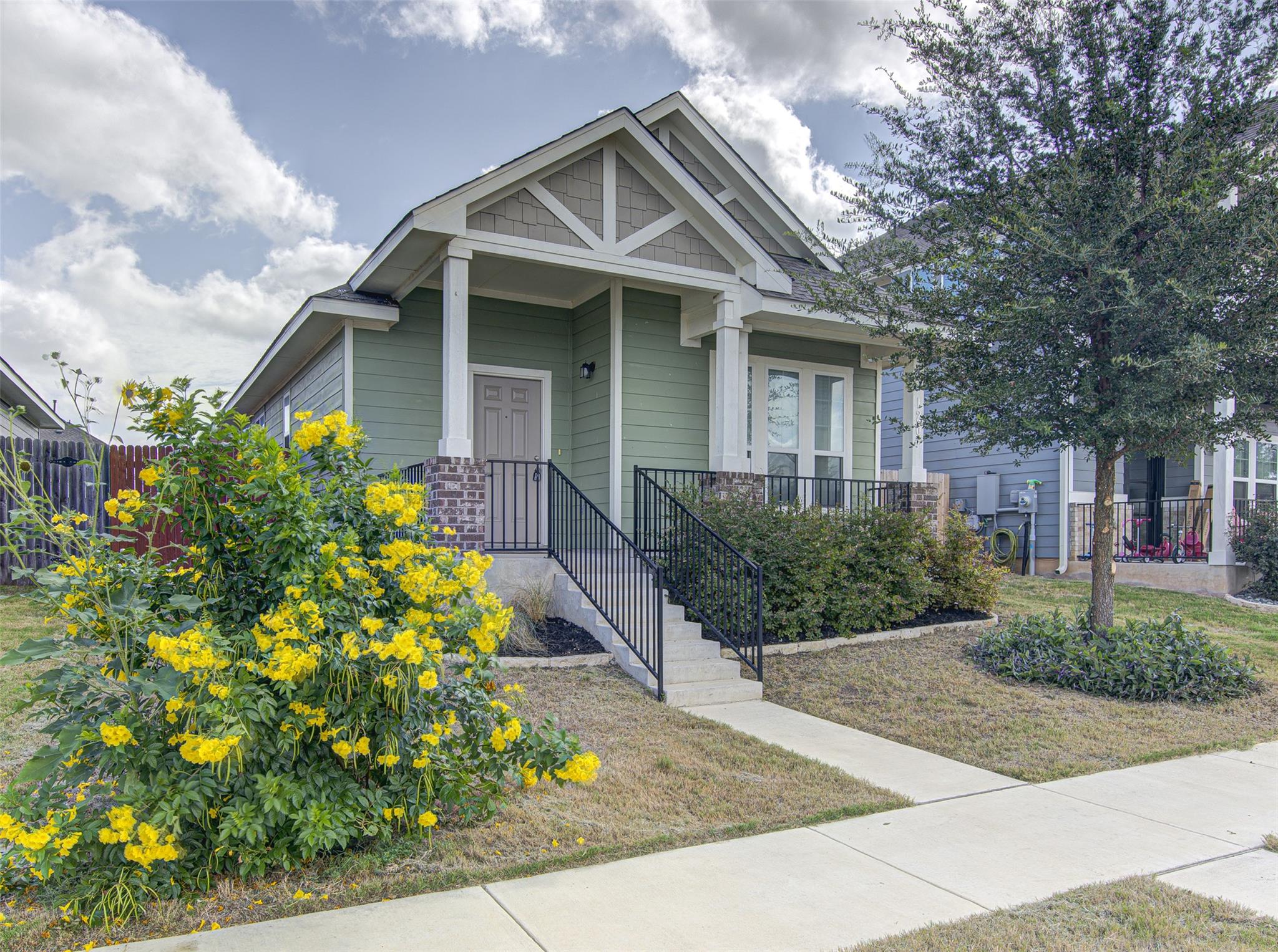 120 Witchhazel WAY