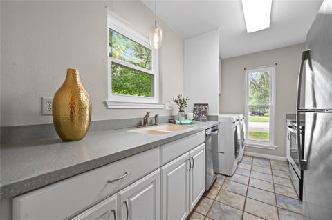 Tiny photo for 1601 Faro DR #1404, Austin, TX 78741 (MLS # 5412561)