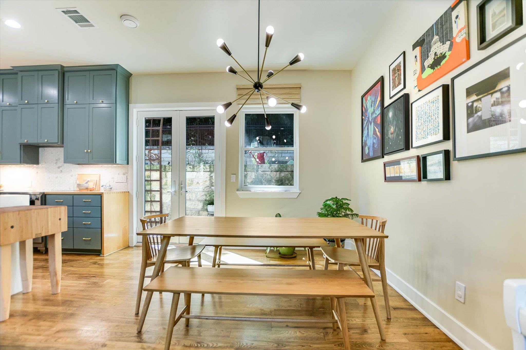 1529 Barton Springs Road RD 24