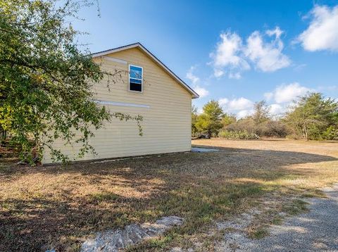 Photo of 119 E Clearview Cemetery RD, Bastrop, TX 78602 (MLS # 7994516)