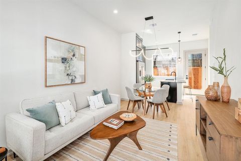 Photo of 1732 Bunche RD #B2, Austin, TX 78721 (MLS # 1576744)