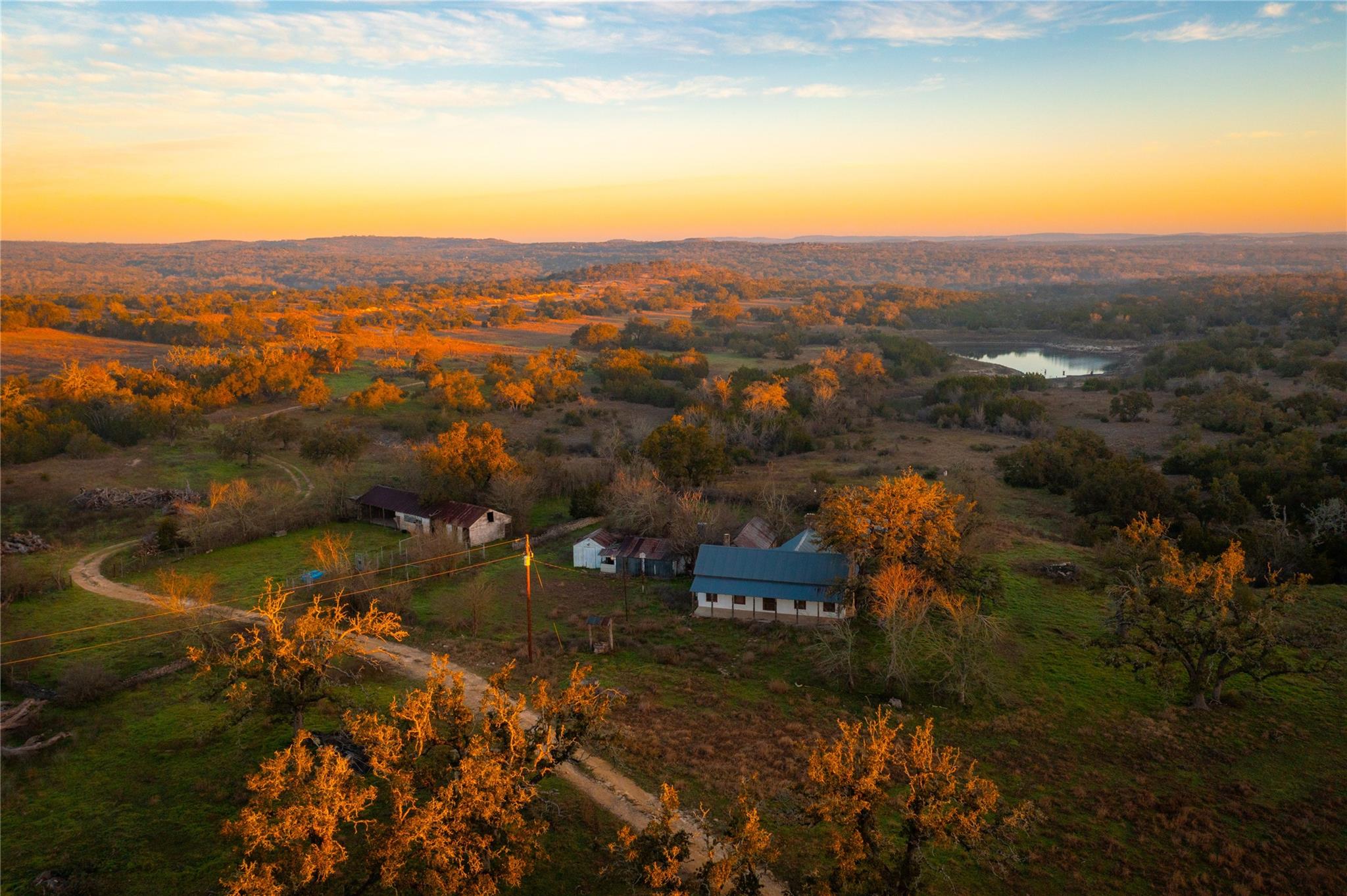 8201 Mount Sharp RD

                                                                             Wimberley                                

                                    , TX - $15,000,000