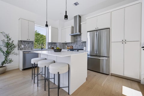 Tiny photo for 301 N Pleasant Valley RD #1, Austin, TX 78702 (MLS # 6583651)