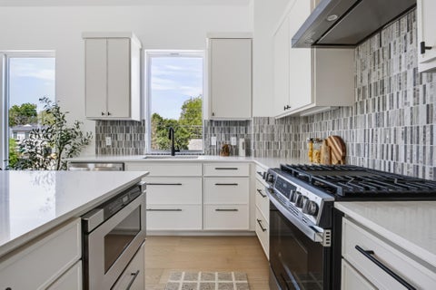 Tiny photo for 301 N Pleasant Valley RD #1, Austin, TX 78702 (MLS # 6583651)