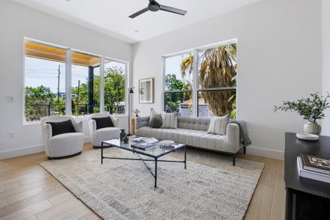 Tiny photo for 301 N Pleasant Valley RD #1, Austin, TX 78702 (MLS # 6583651)
