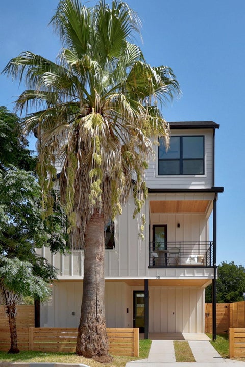 Tiny photo for 301 N Pleasant Valley RD #1, Austin, TX 78702 (MLS # 6583651)