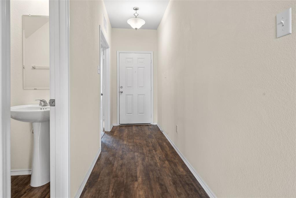 457 Bedford Falls LN