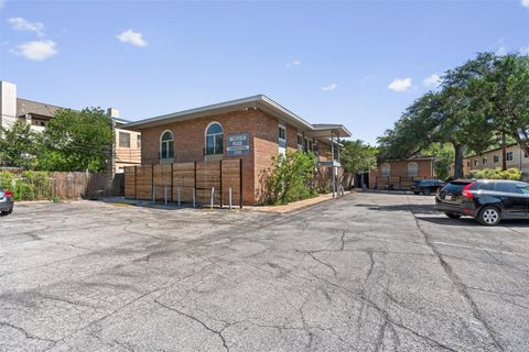 2208 Enfield RD 10500 Austin TX 78703