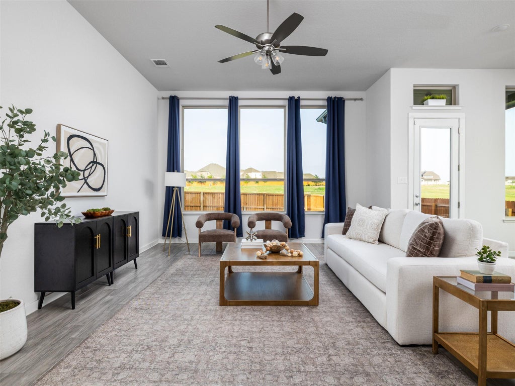 Photo of 606 Spinnaker LOOP, Kyle, TX 78640 (MLS # 6215952)