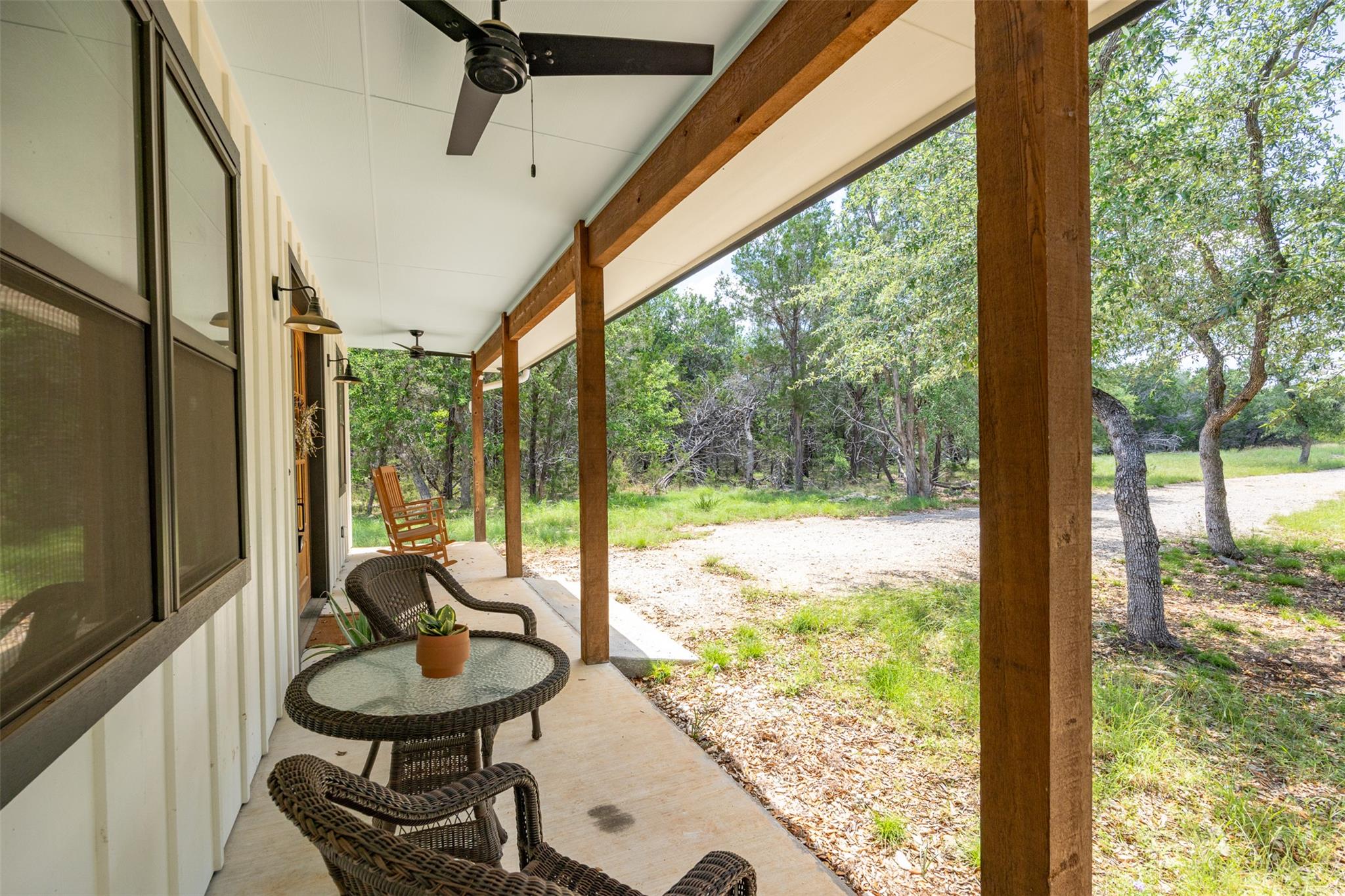 101 Rambling Oaks DR