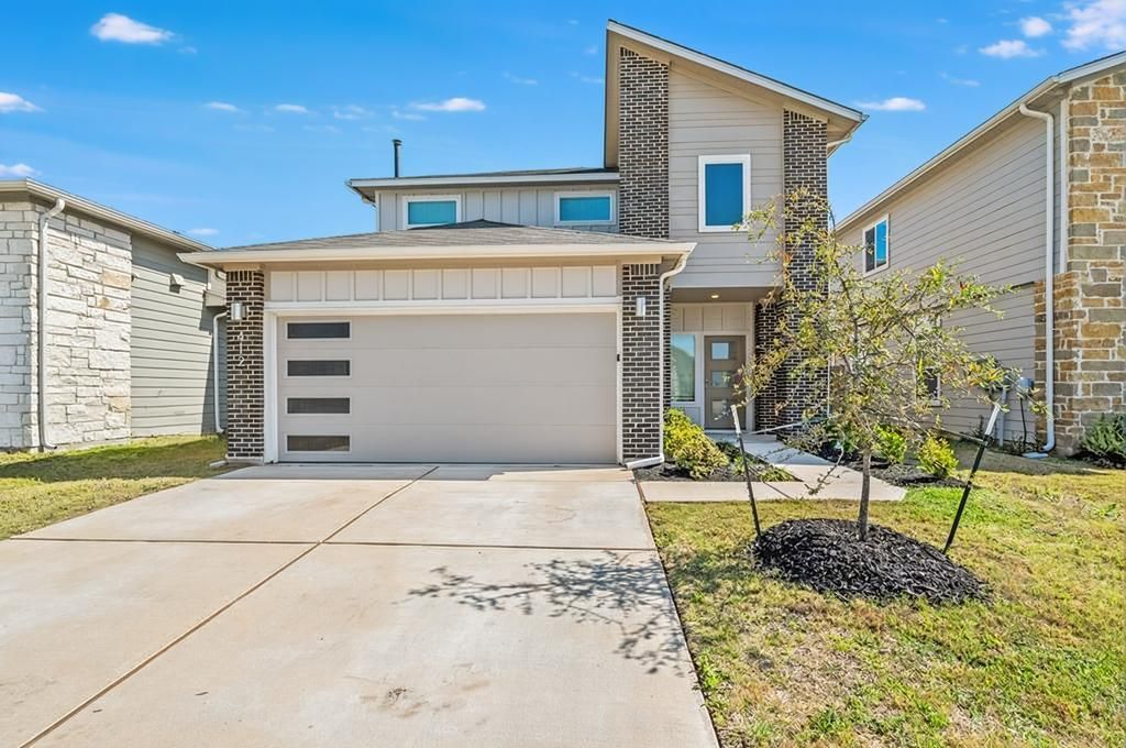 Photo of 412 Wilshire RD, San Marcos, TX 78666 (MLS # 1679887)