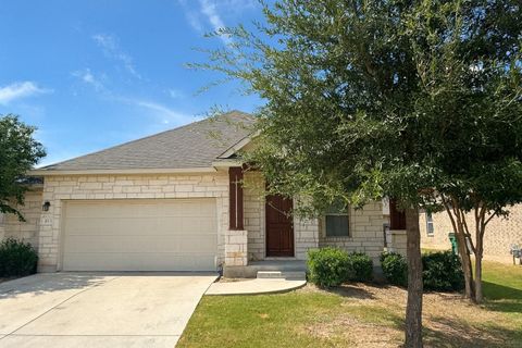 Photo of 913 Centerra Hills CIR, Round Rock, TX 78665 (MLS # 4904922)