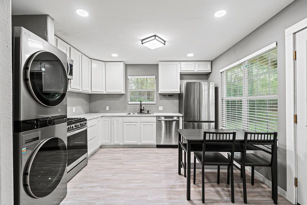 Photo of 805 Hickory ST, Rockdale, TX 76567 (MLS # 3777030)