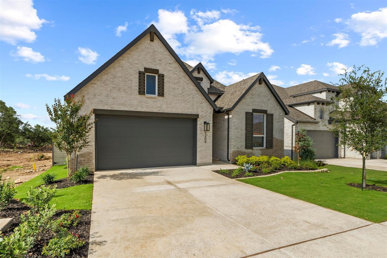 3209 Moon Ridge RD