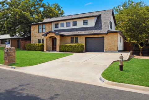 Photo of 6708 Notre Dame DR, Austin, TX 78723 (MLS # 4776483)