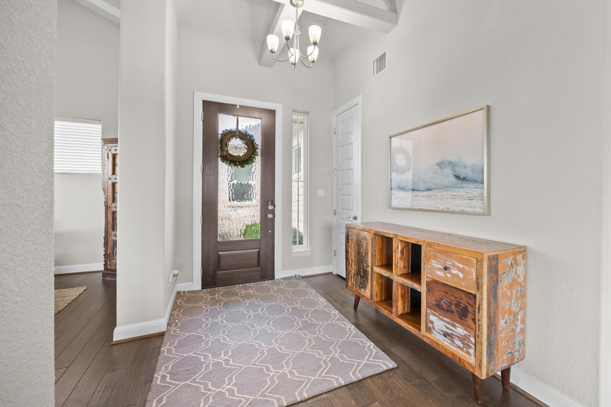 331 Linden LOOP