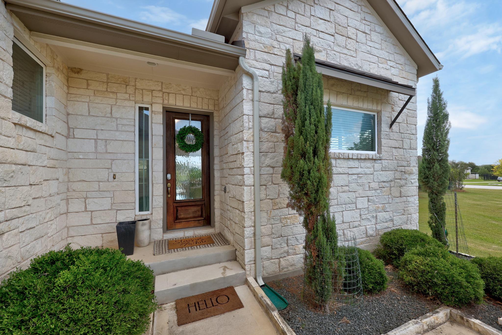 331 Linden LOOP