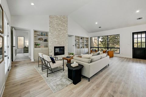 6008 Bon Terra DR Austin TX 78731