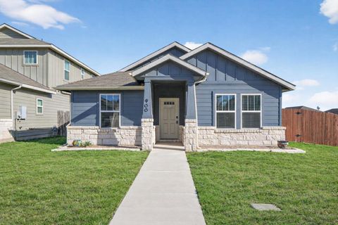 Photo of 900 Main ST, Hutto, TX 78634 (MLS # 1536501)