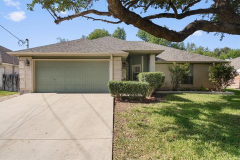 104 Susana DR Georgetown TX 78628